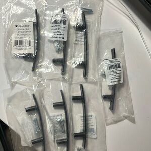 Cabinet/Drawer handles